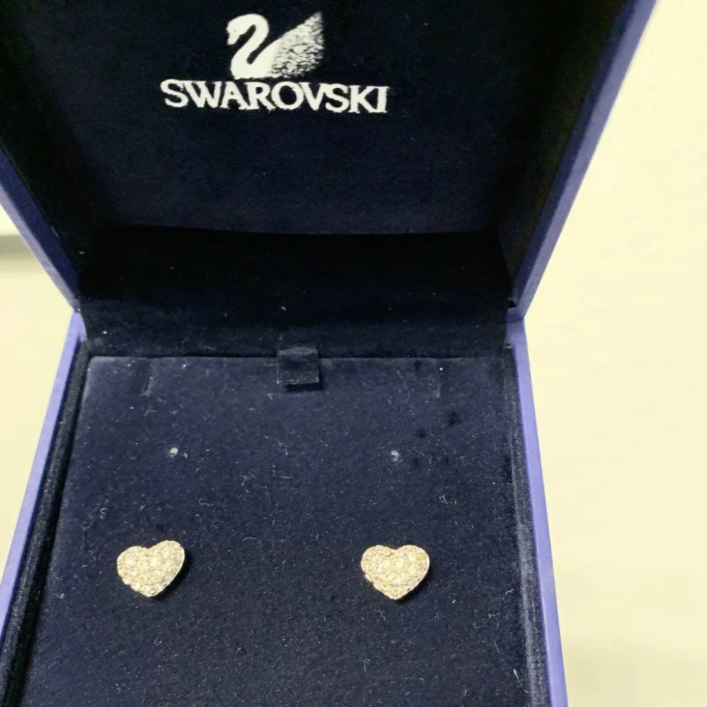 Swarovski Heart Silver Swarovski Crystals Earrings - Picture 5 of 5
